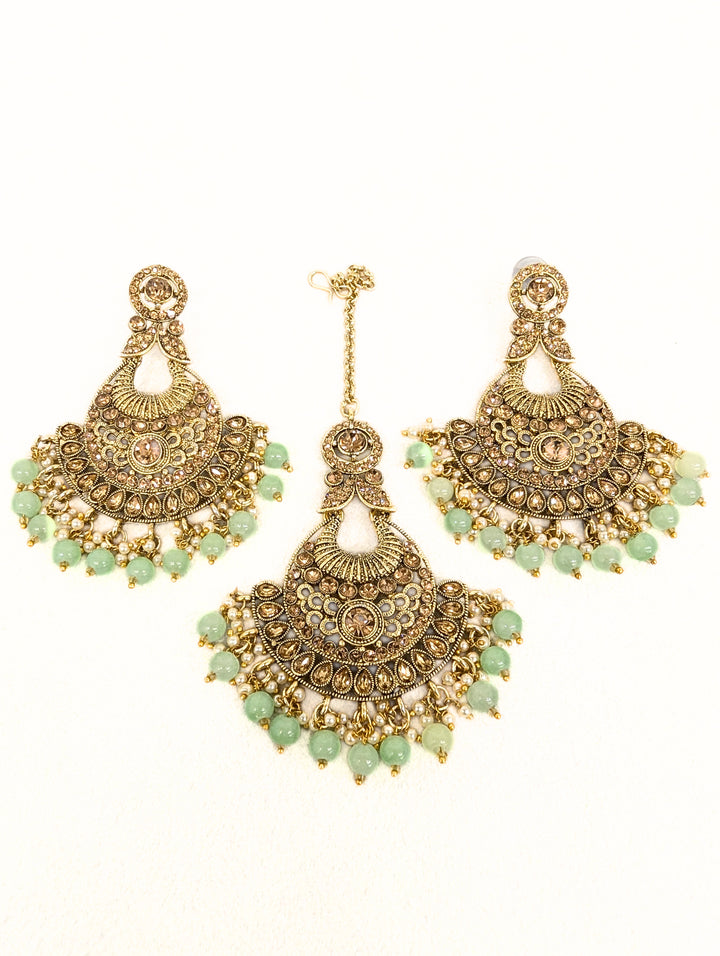 NITHYA POLKI EARRINGS WITH TIKKA