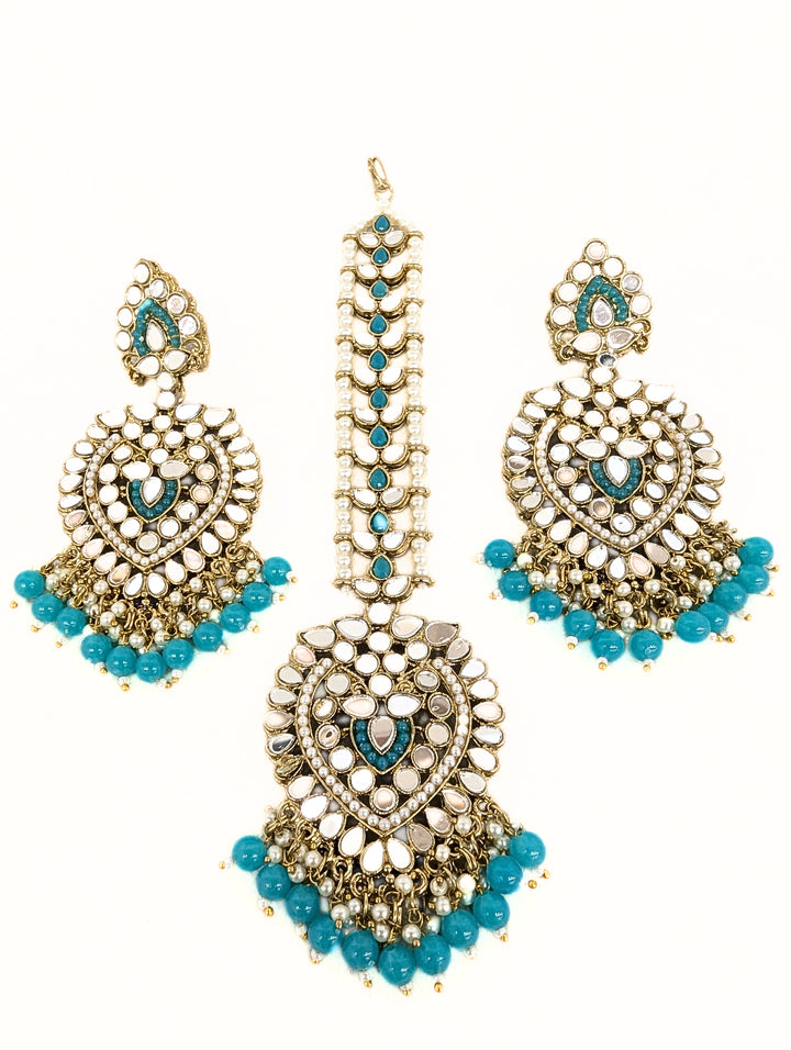 AKSHARA MIRROR EARRINGS AND TIKKA