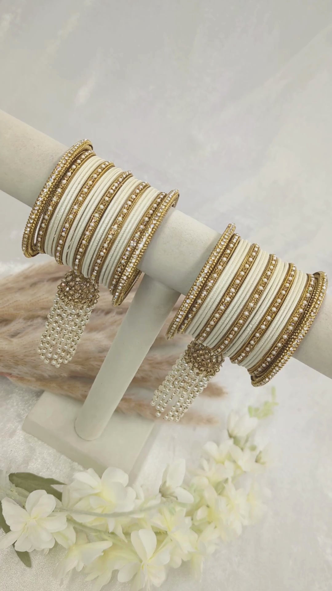 Ridhima Jhumka Stone Bangles