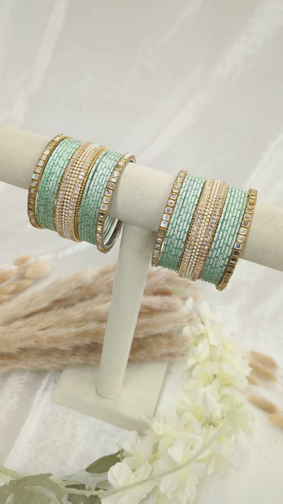 Naina Stone Bangle