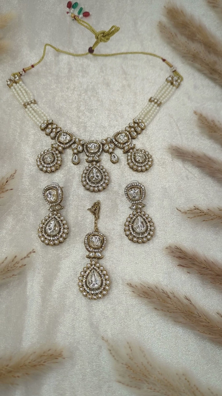 Manika Stone Full  Set