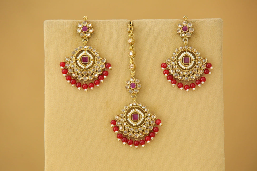 Naina Earrings with Tikka