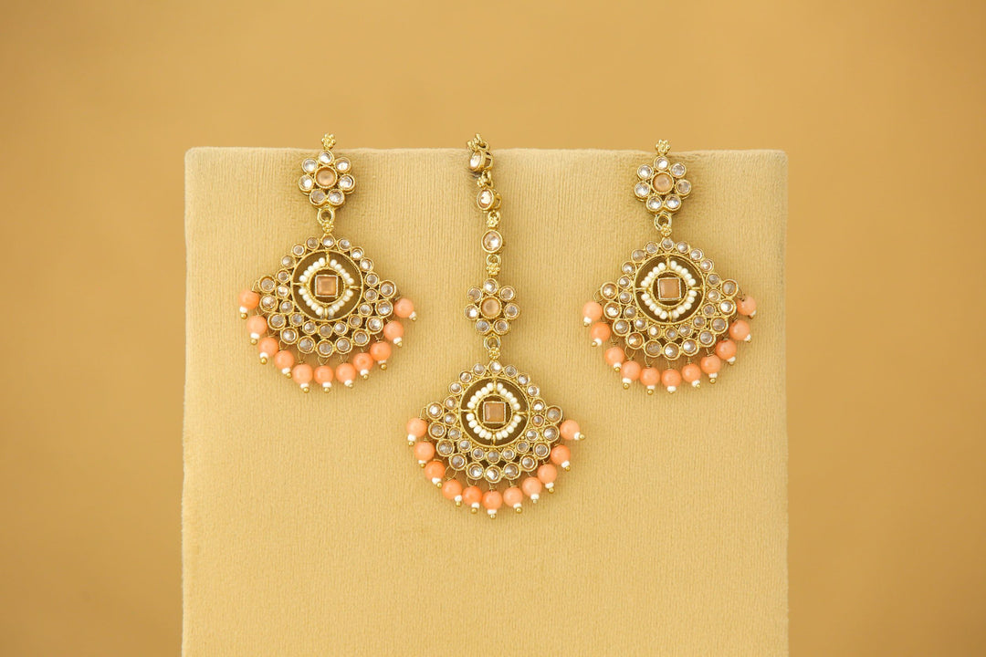 Naina Earrings with Tikka