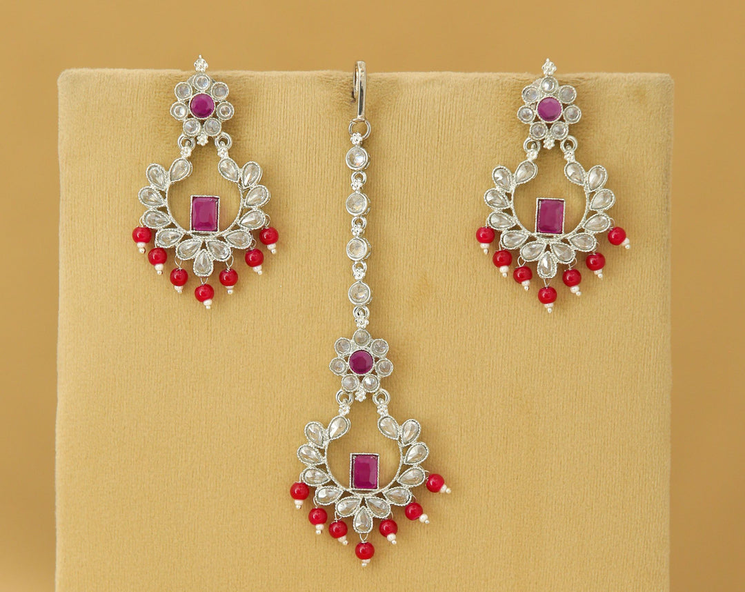 Binita Polki Earrings And Tikka