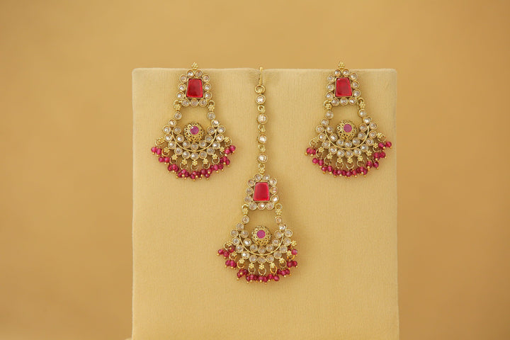 Nitara Earrings with Tikka