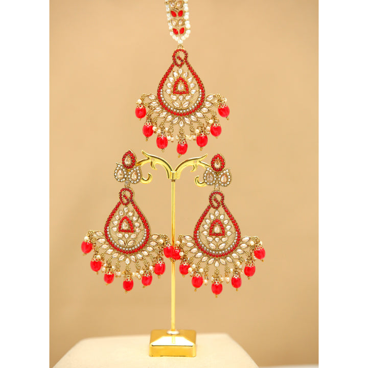 Madhavi Earrings With Tikka