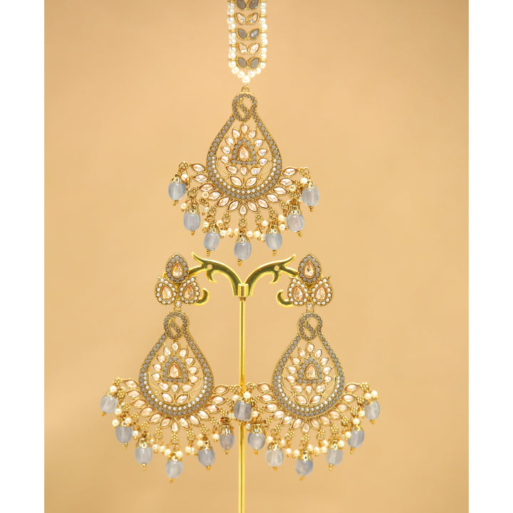 Madhavi Earrings With Tikka