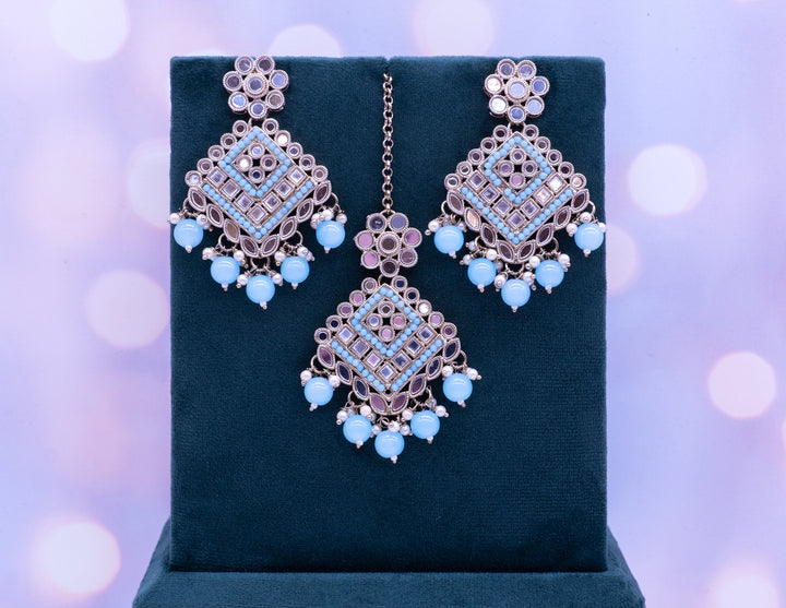 Malini Earrings with Tikka