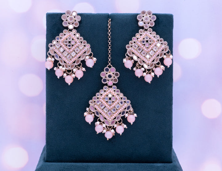 Malini Earrings with Tikka