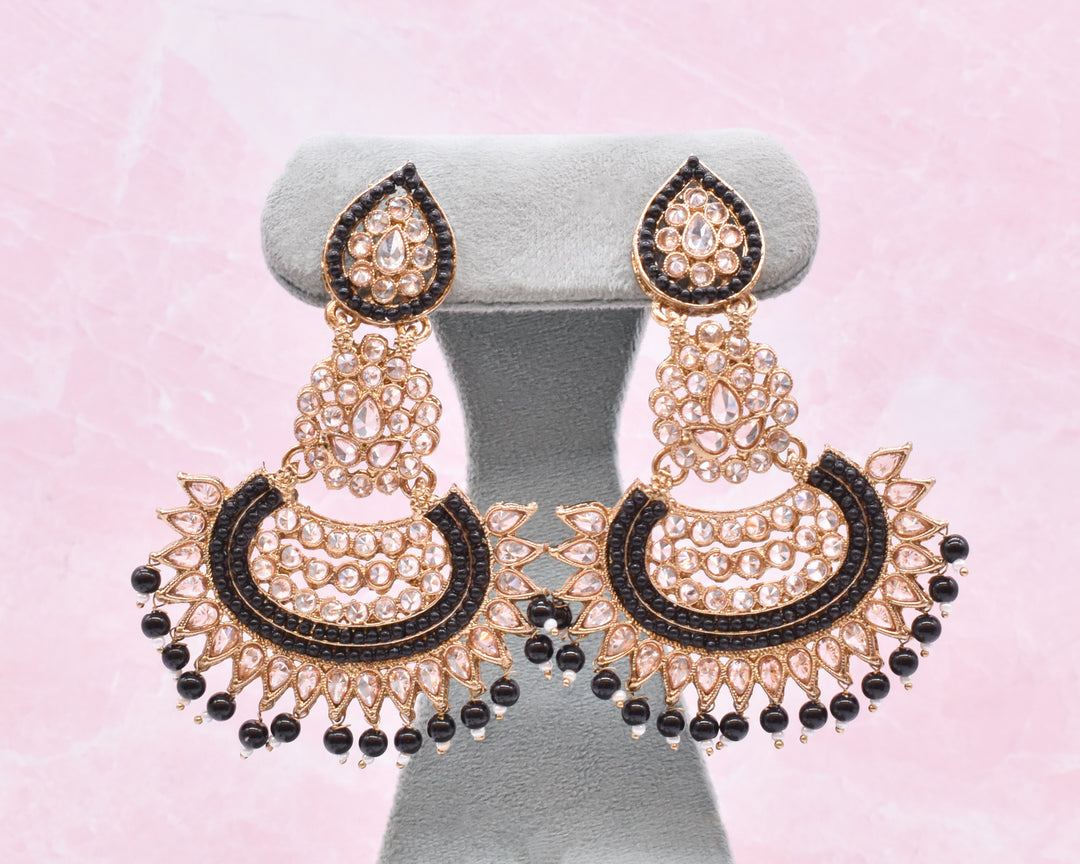 MEERA EARRINGS