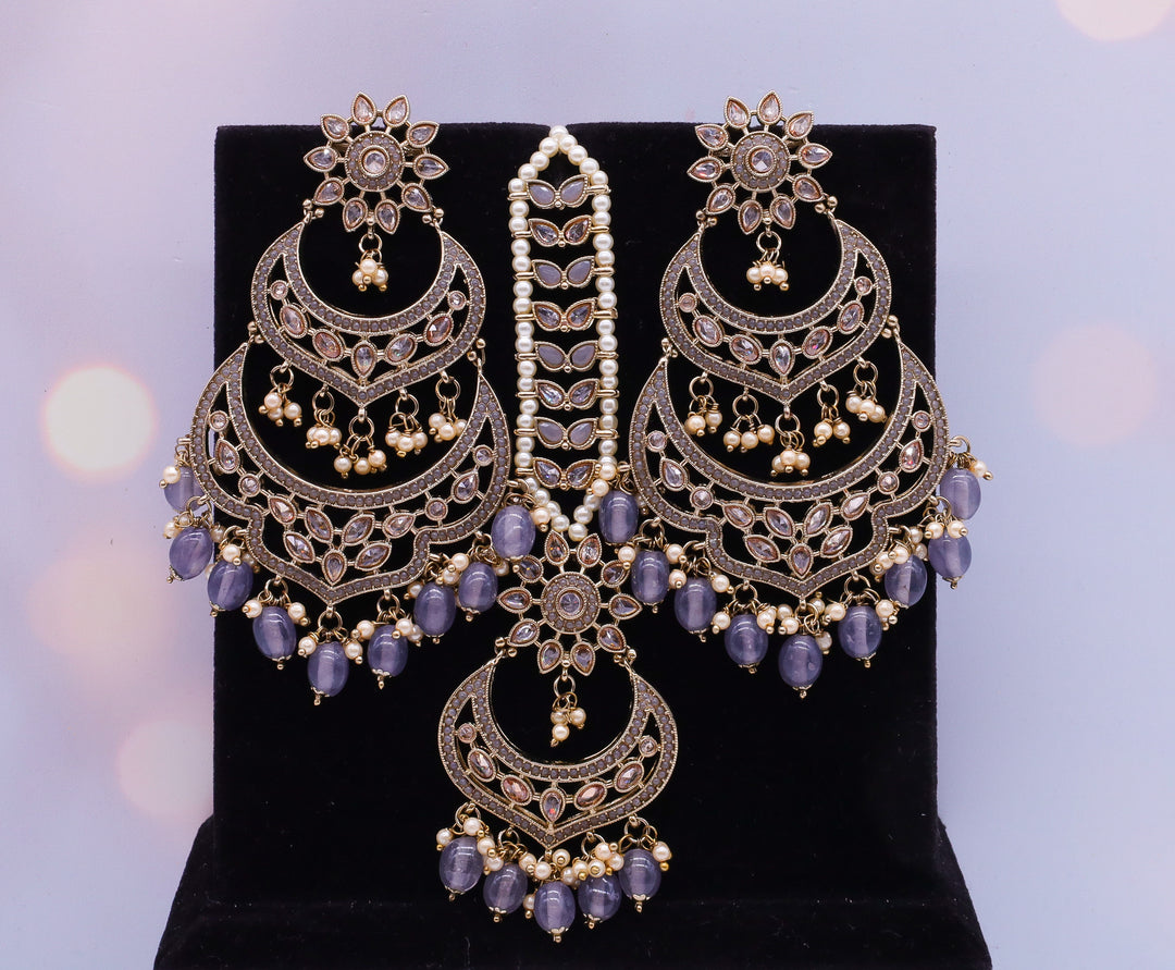 Megha Earring With Tikka