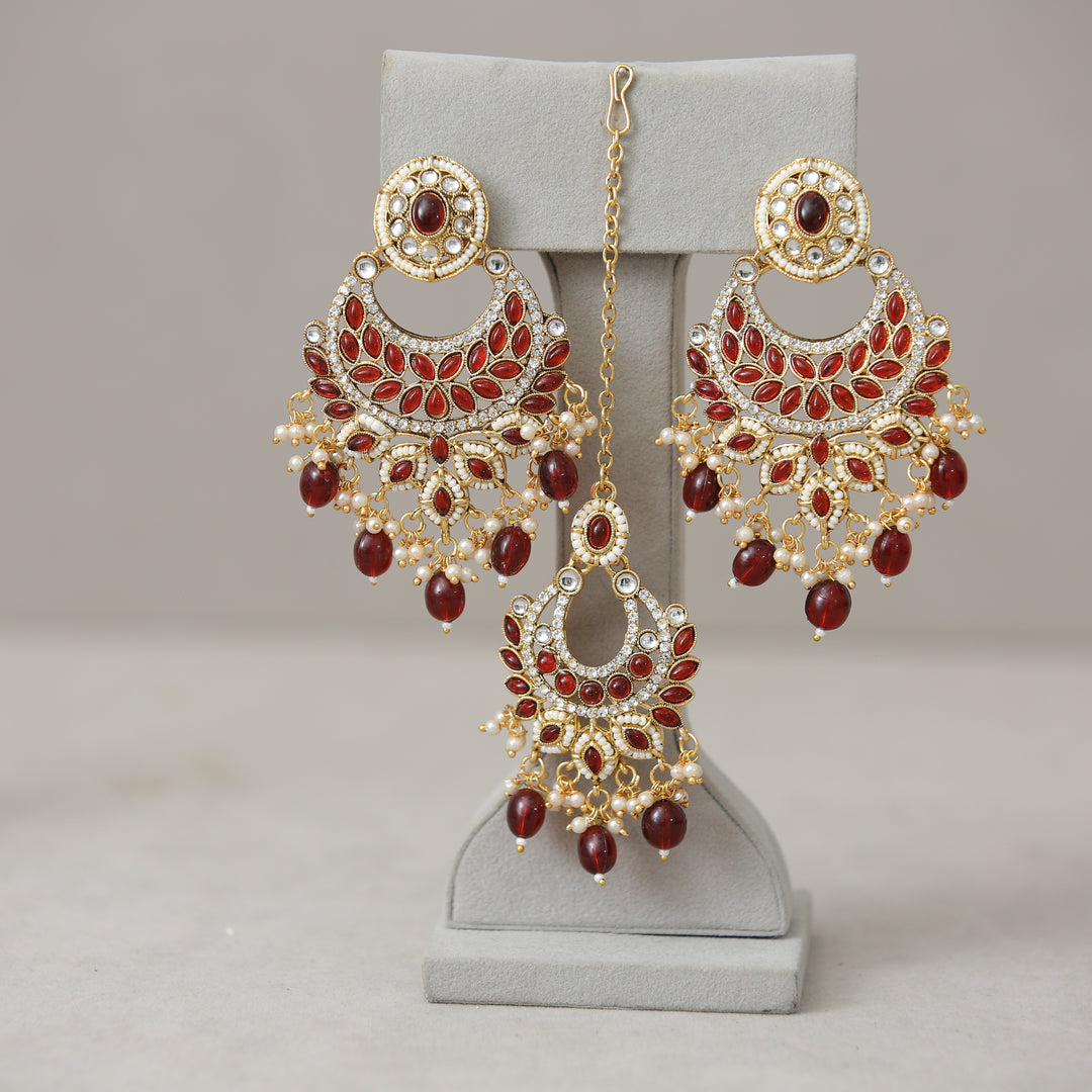 Usha Kundan Earrings With Tikka