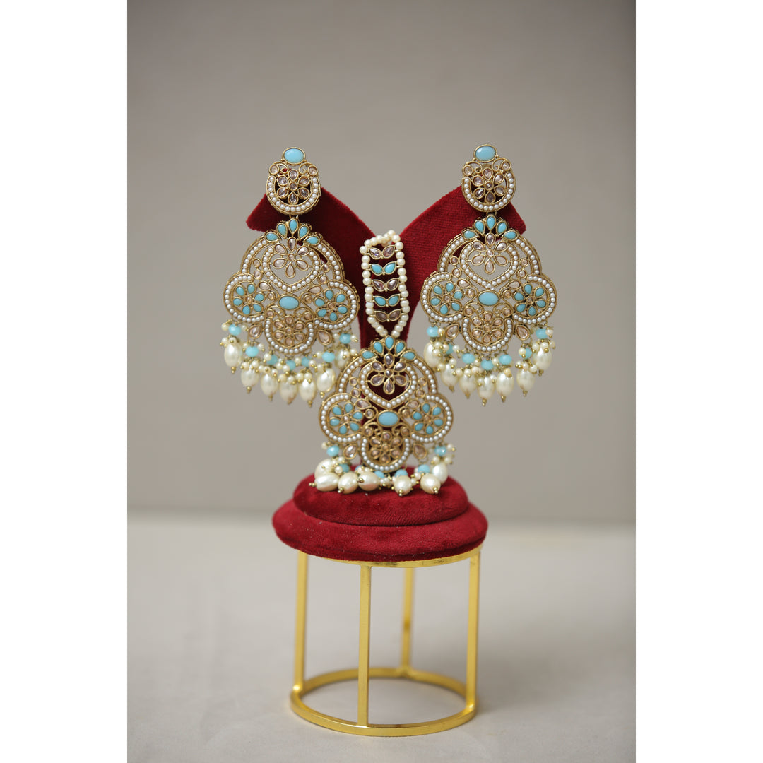 Archana Polki Earrings With Tikka