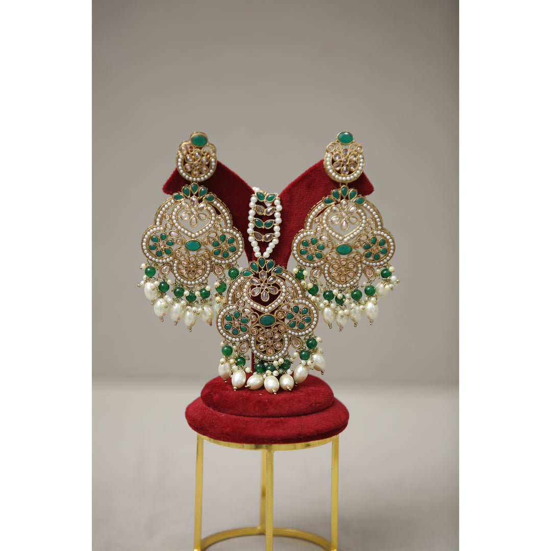 Archana Polki Earrings With Tikka