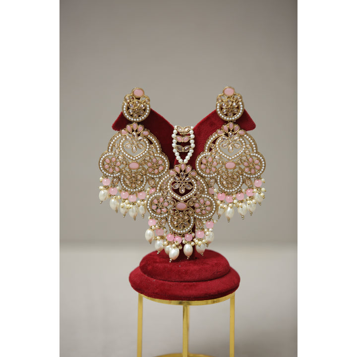 Archana Polki Earrings With Tikka