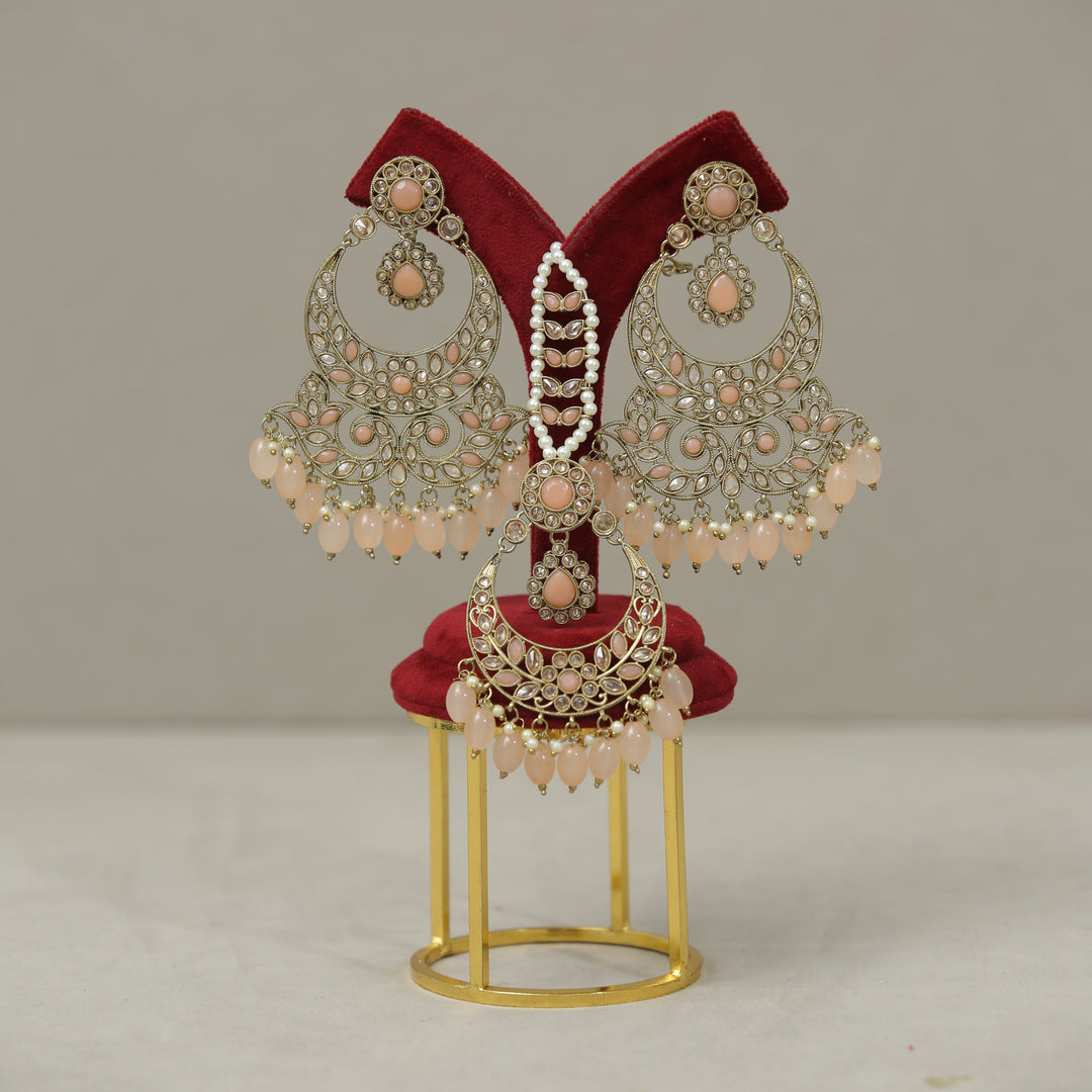 Amaya Polki Earrings With Tikka