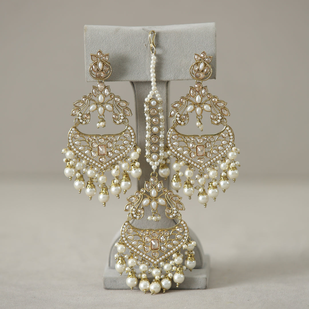 Karishma Polk Earrings With Tikka