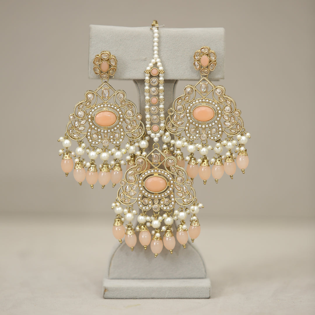 Aarushi Polki Earrings With Tikka