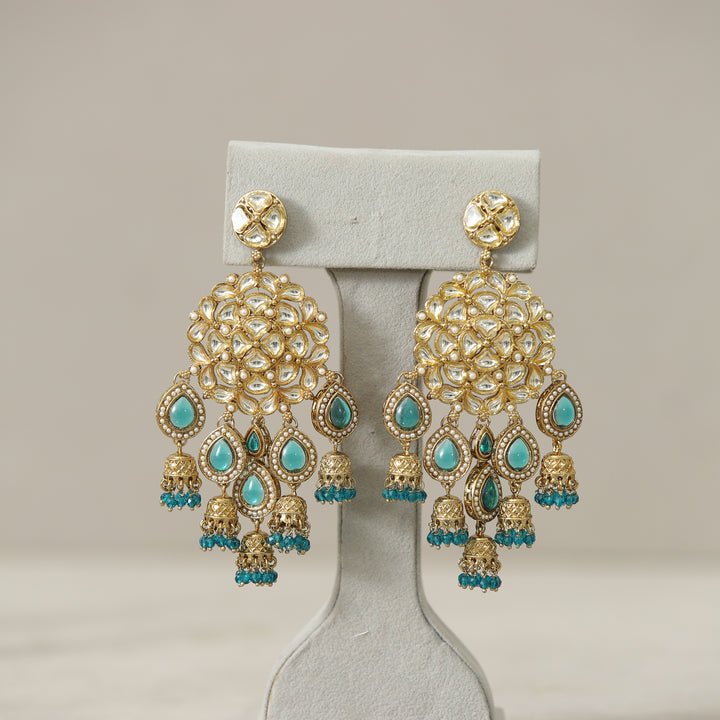 Aditi Kundan Earrings