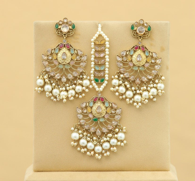 Mahika Earrings With Tikka