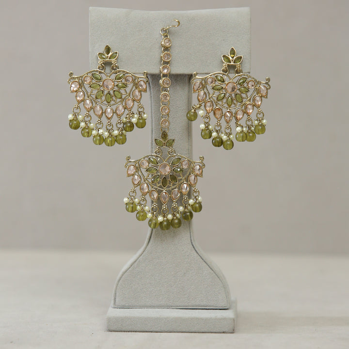 Roshni Polki Earrings With Tikka