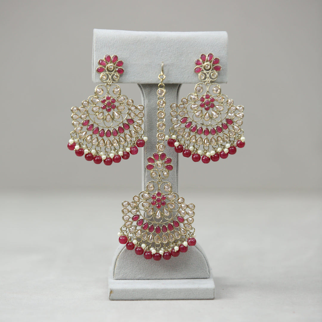 Radha Polki Earrings With Tikka