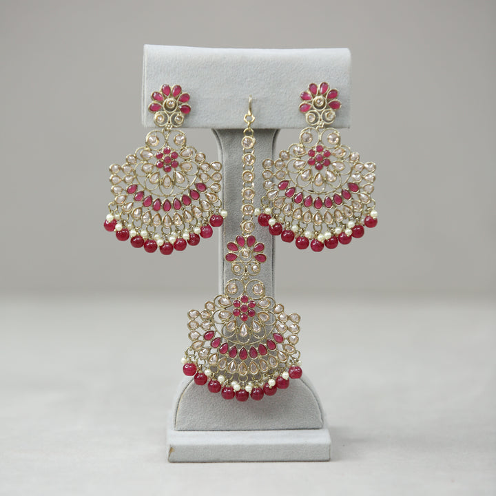 Radha Polki Earrings With Tikka